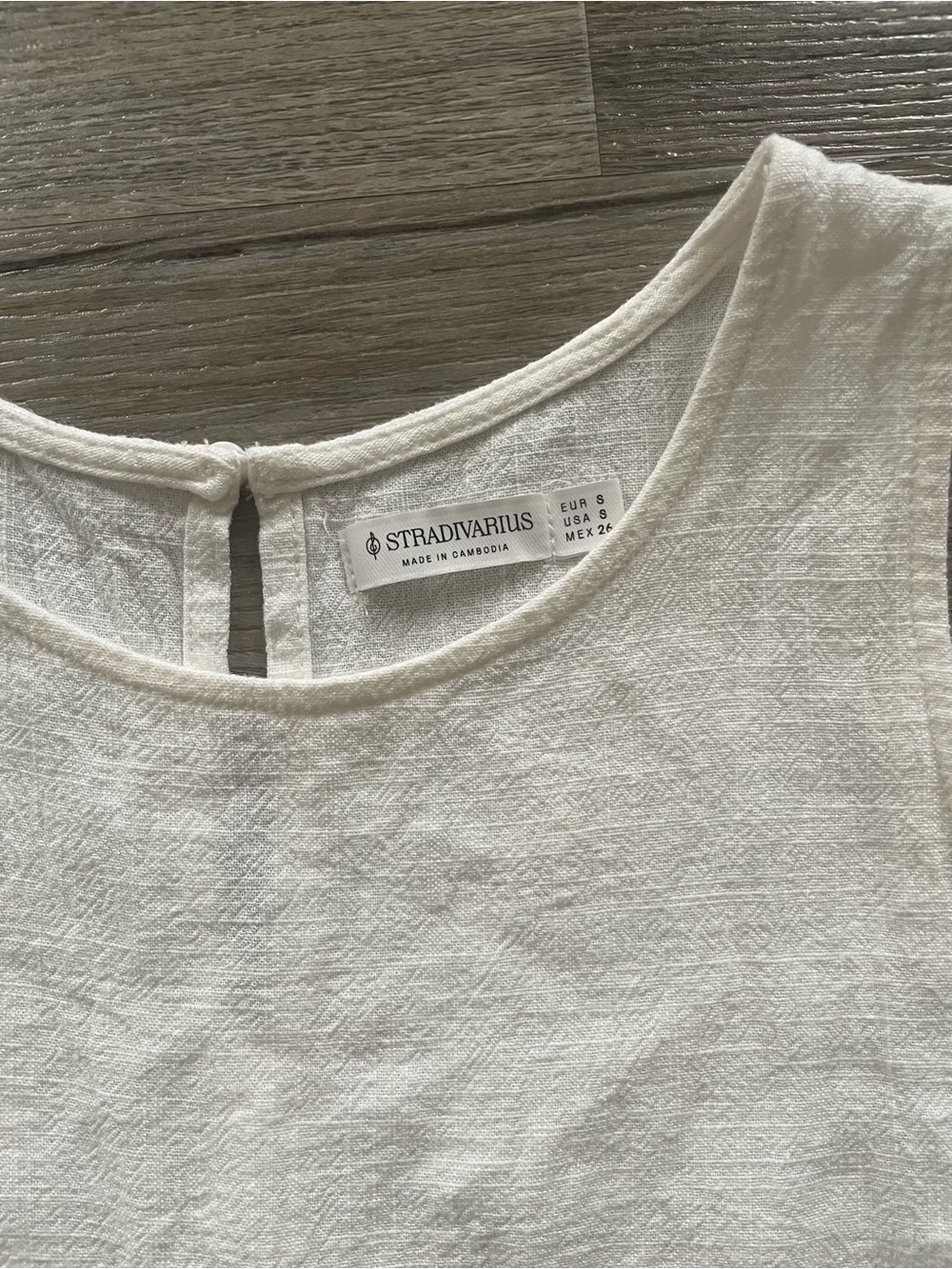 Stradivarius linen blend tank - Picture 3 of 4